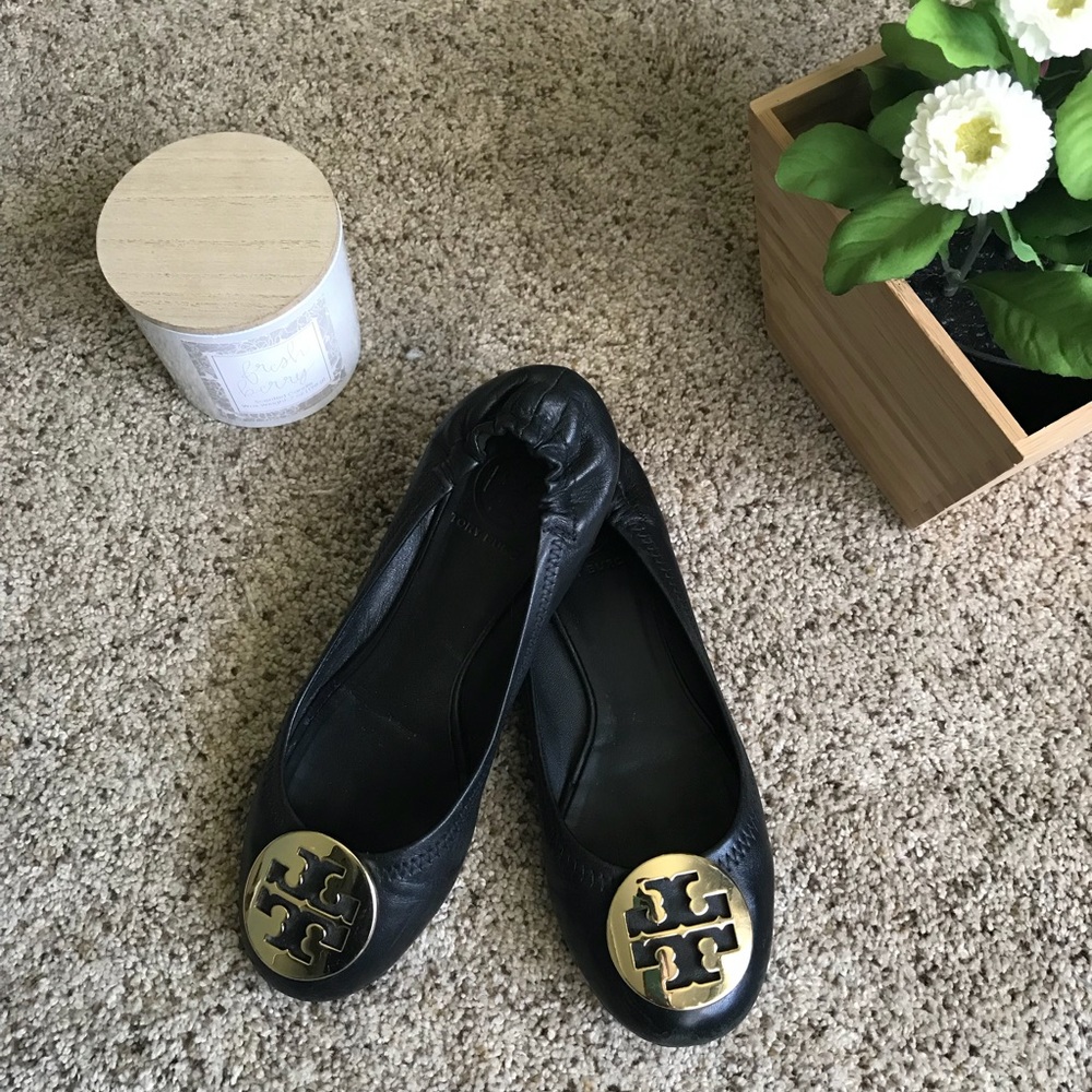 🚫SOLD🚫Tory Burch Classic Black Flats